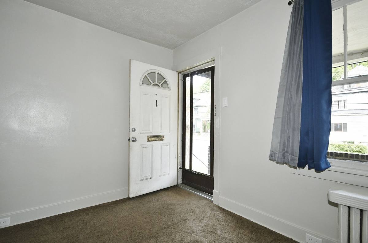 Apartment for rent at 1721 Montier St, Pittsburgh, PA 15221