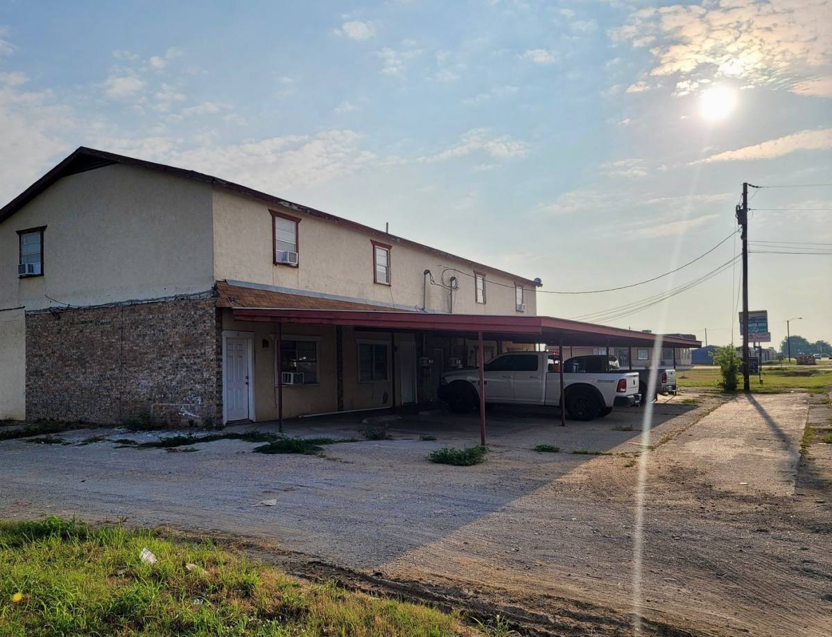 Apartment for rent at 804 E Hall, Bangs, TX 76823