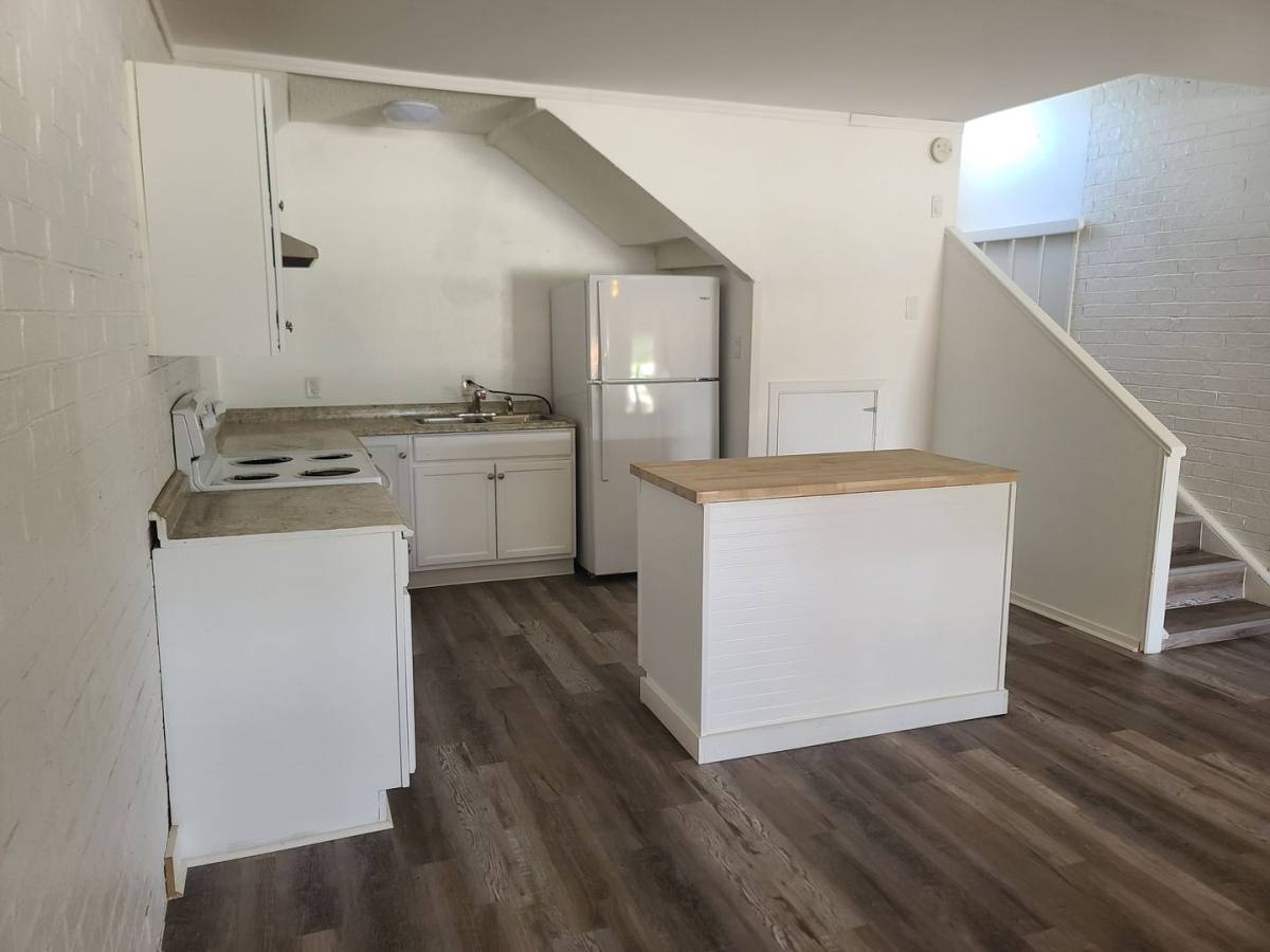 Apartment for rent at 804 E Hall, Bangs, TX 76823