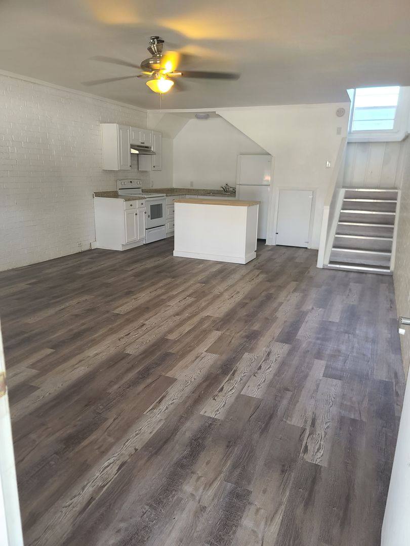 Apartment for rent at 804 E Hall, Bangs, TX 76823
