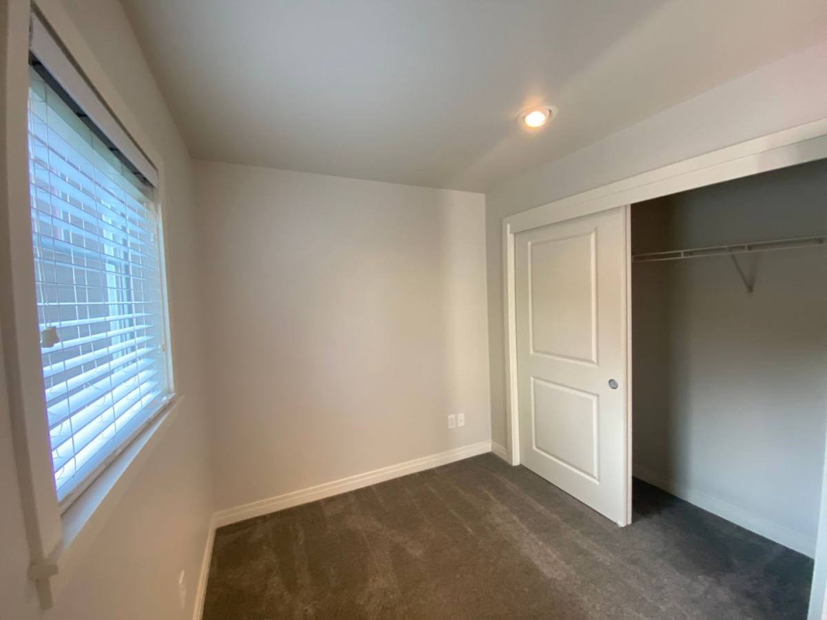 Townhouse for rent at 14487 147th Place NE, Woodinville, WA 98072