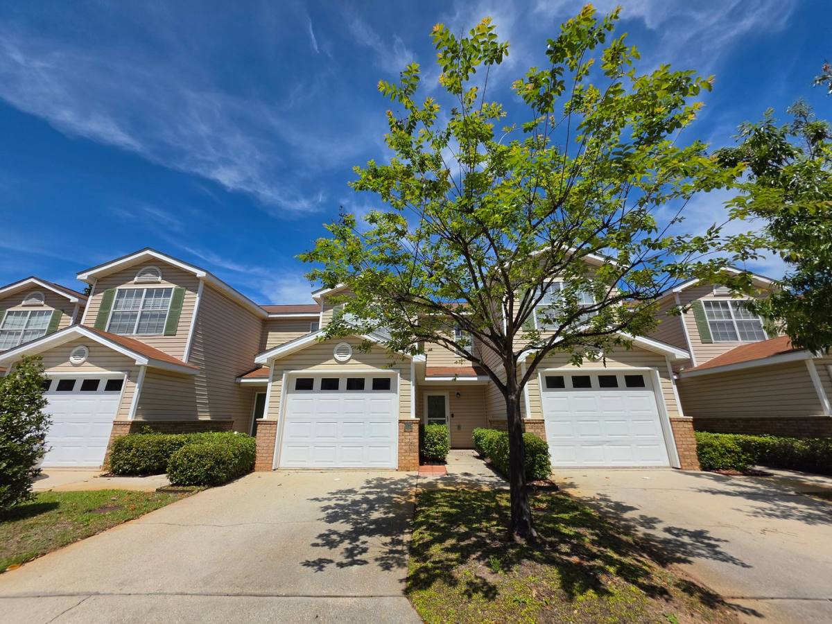 Townhouse for rent at 1517 Regency Rd #123, Gulf Shores, AL 36542