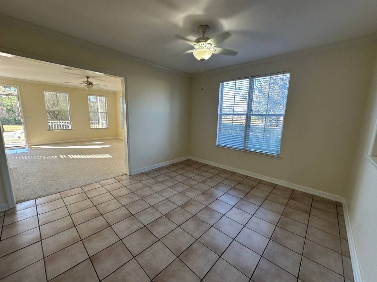 Apartment for rent at 3659 Longfellow Dr, Tallahassee, FL 32311