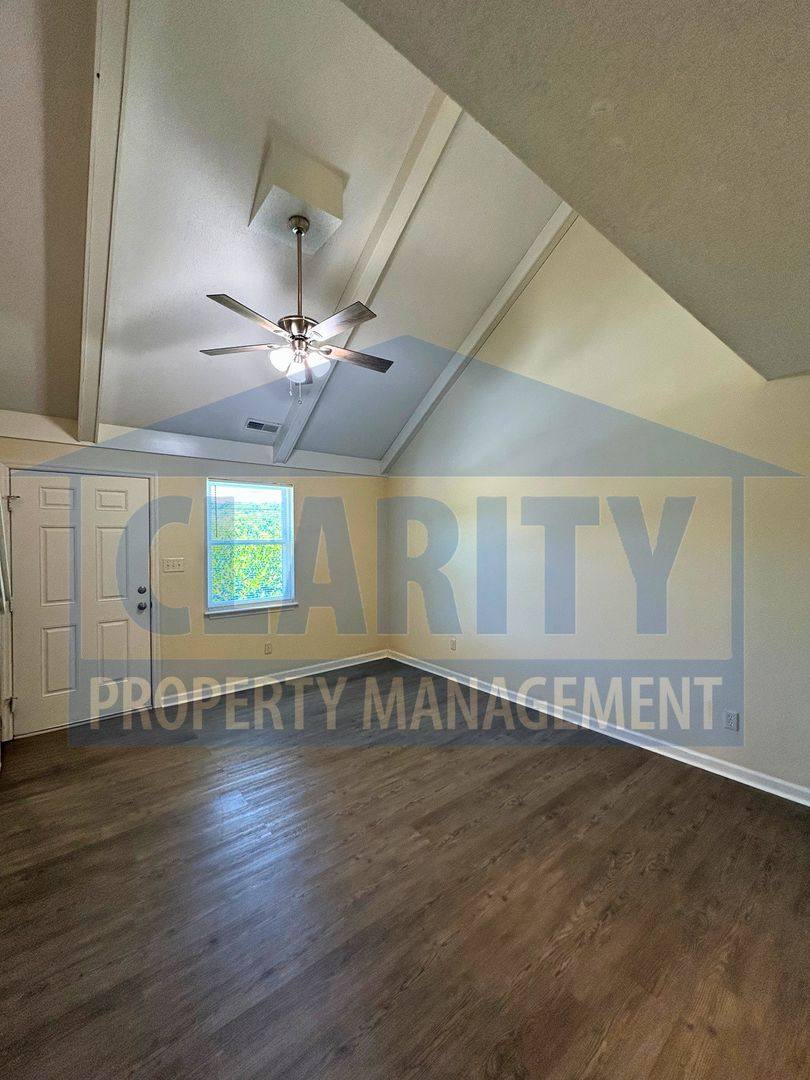 Townhouse for rent at 1922 Ohio Ave, Cleveland, TN 37311