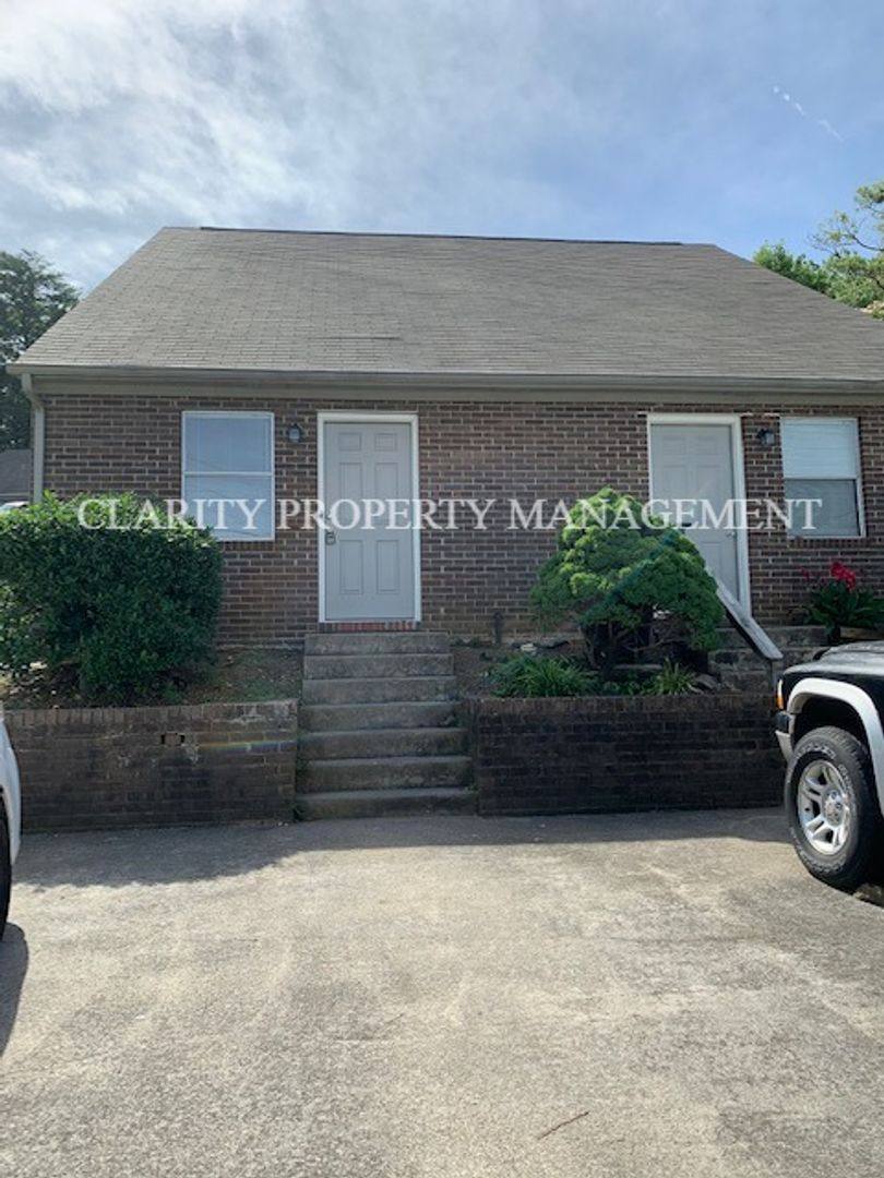 Townhouse for rent at 1922 Ohio Ave, Cleveland, TN 37311
