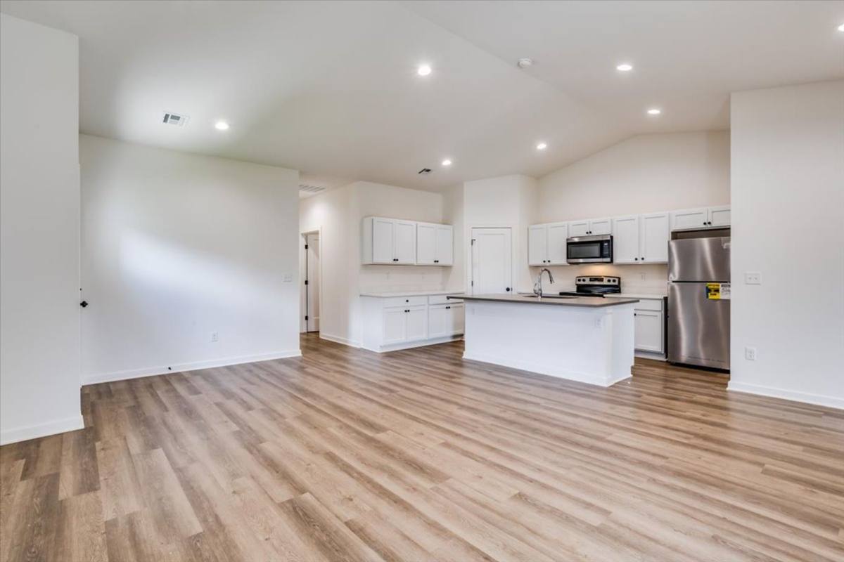 Apartment for rent at 15340 W Kristina St, Goddard, KS 67052