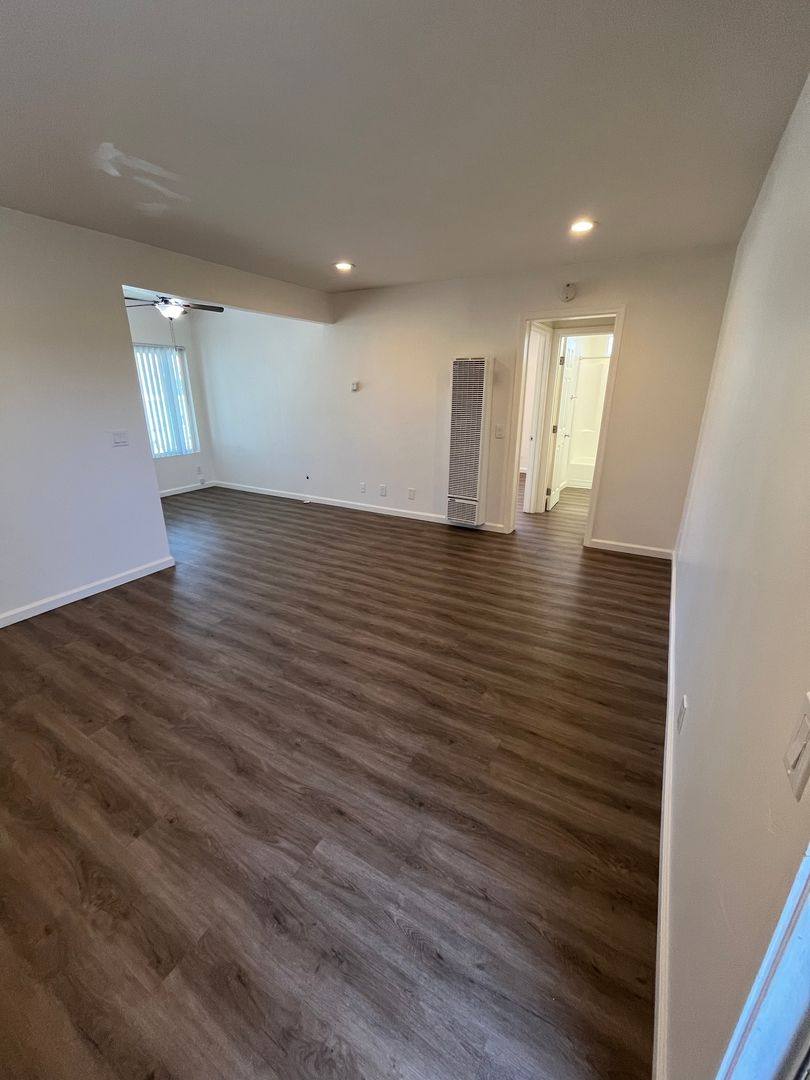 Apartment for rent at 520 N Freeman St, Oceanside, CA 92054