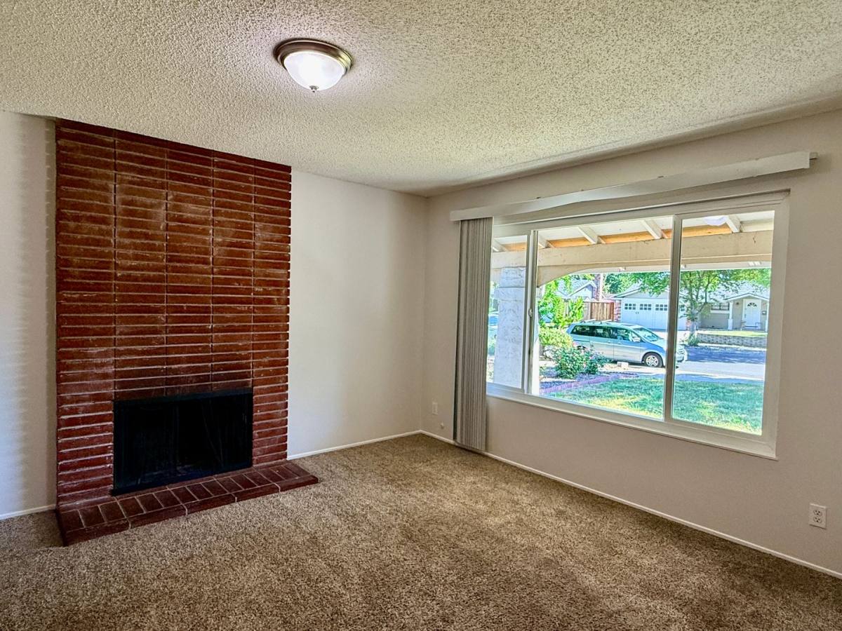 House for rent at 6063 Pineland Ave, San Jose, CA 95123