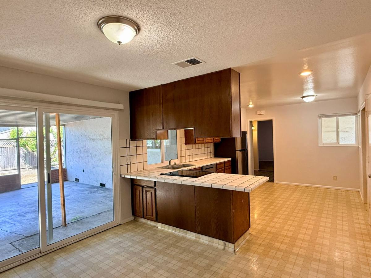 House for rent at 6063 Pineland Ave, San Jose, CA 95123