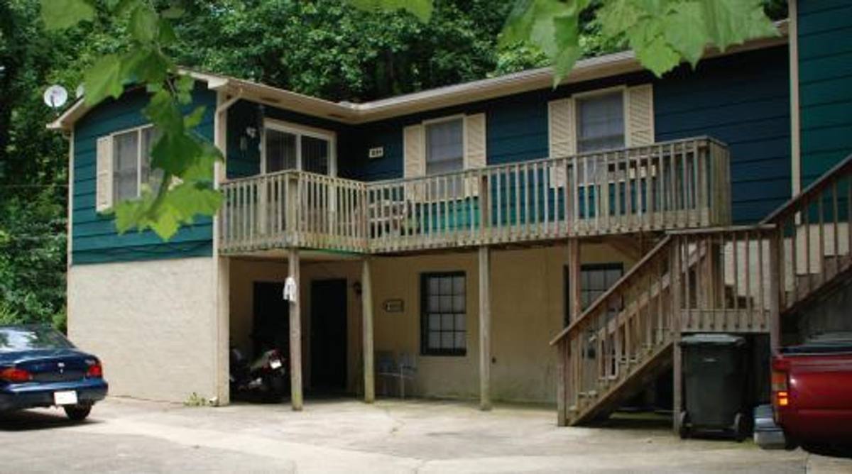 Apartment for rent at 1223-1227 Carlton Ave, Raleigh, NC 27606