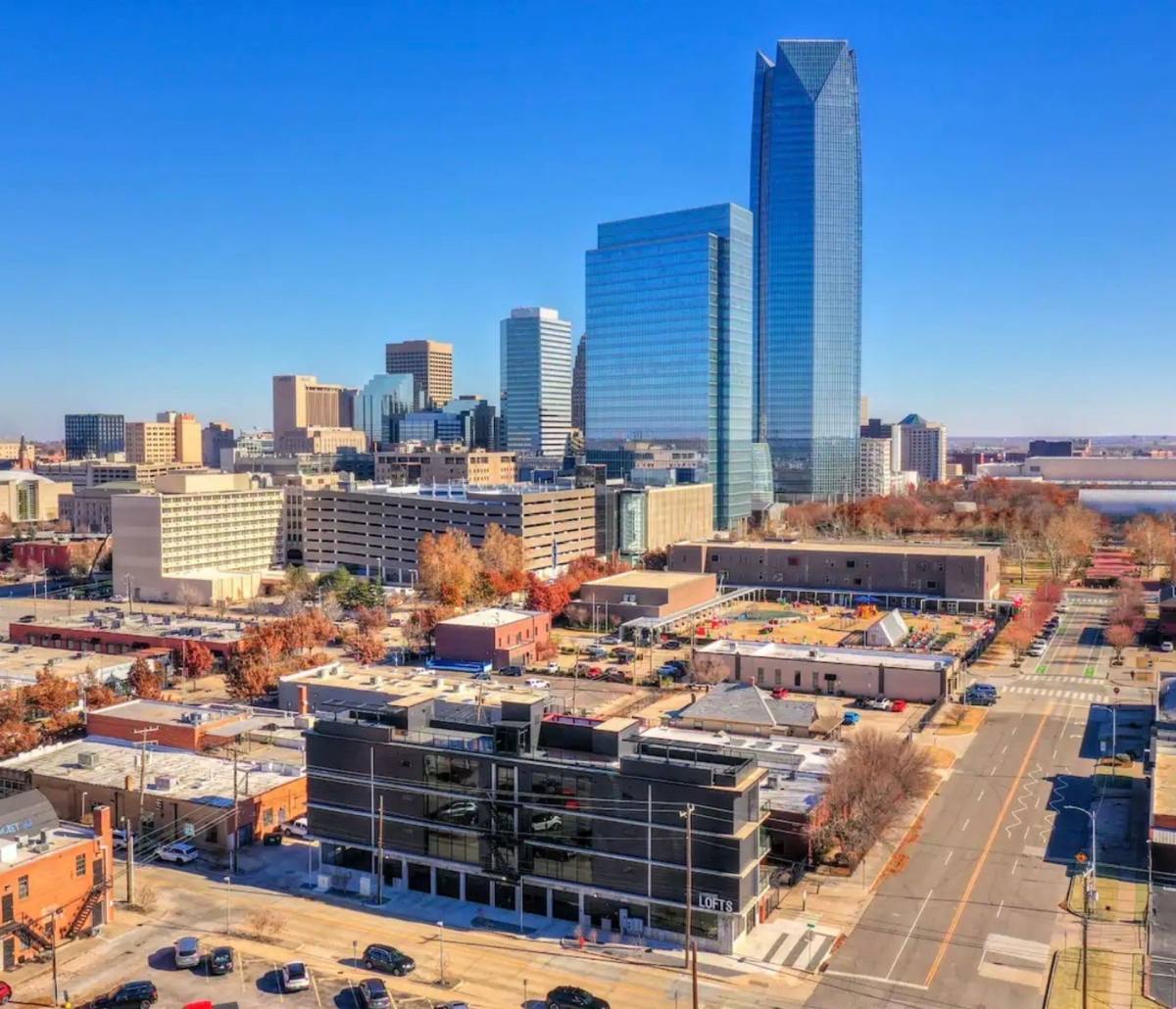 Apartment for rent at 631 W California, Oklahoma City, OK 73102