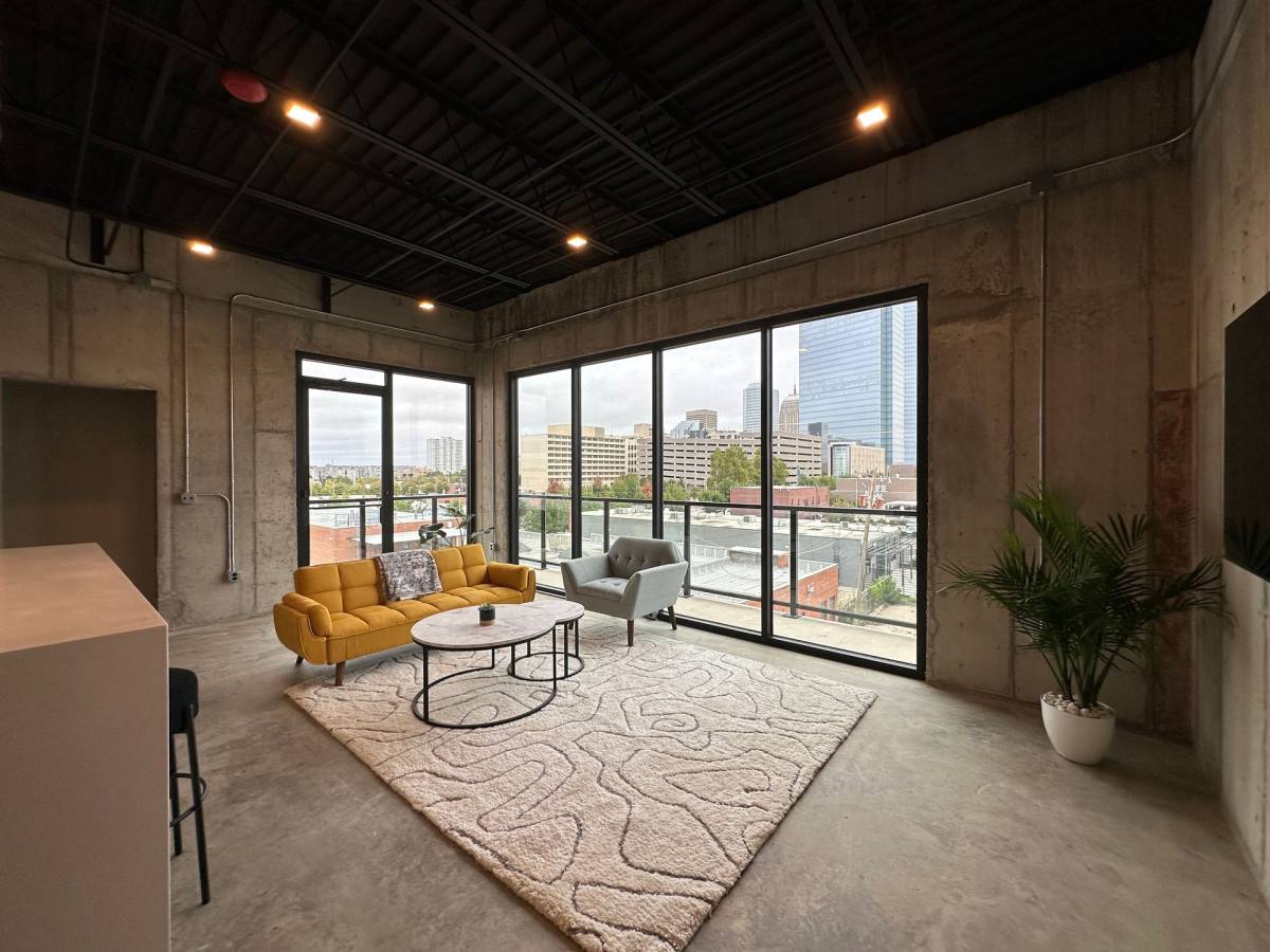 Apartment for rent at 631 W California, Oklahoma City, OK 73102