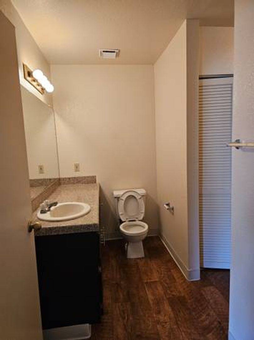 Apartment for rent at 5324 Marconi Ave, Carmichael, CA 95608