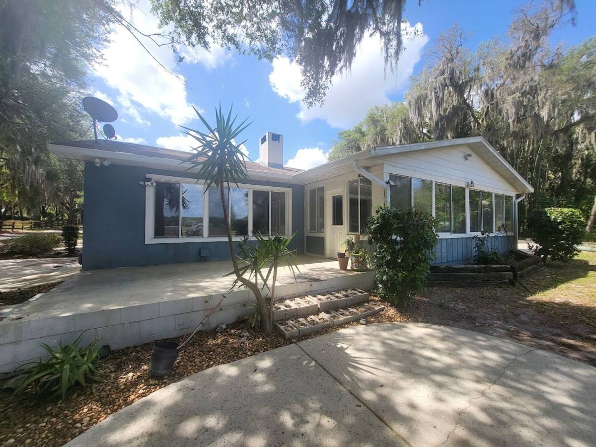 House for rent at 10325 SE 144th Place, Summerfield, FL 34491