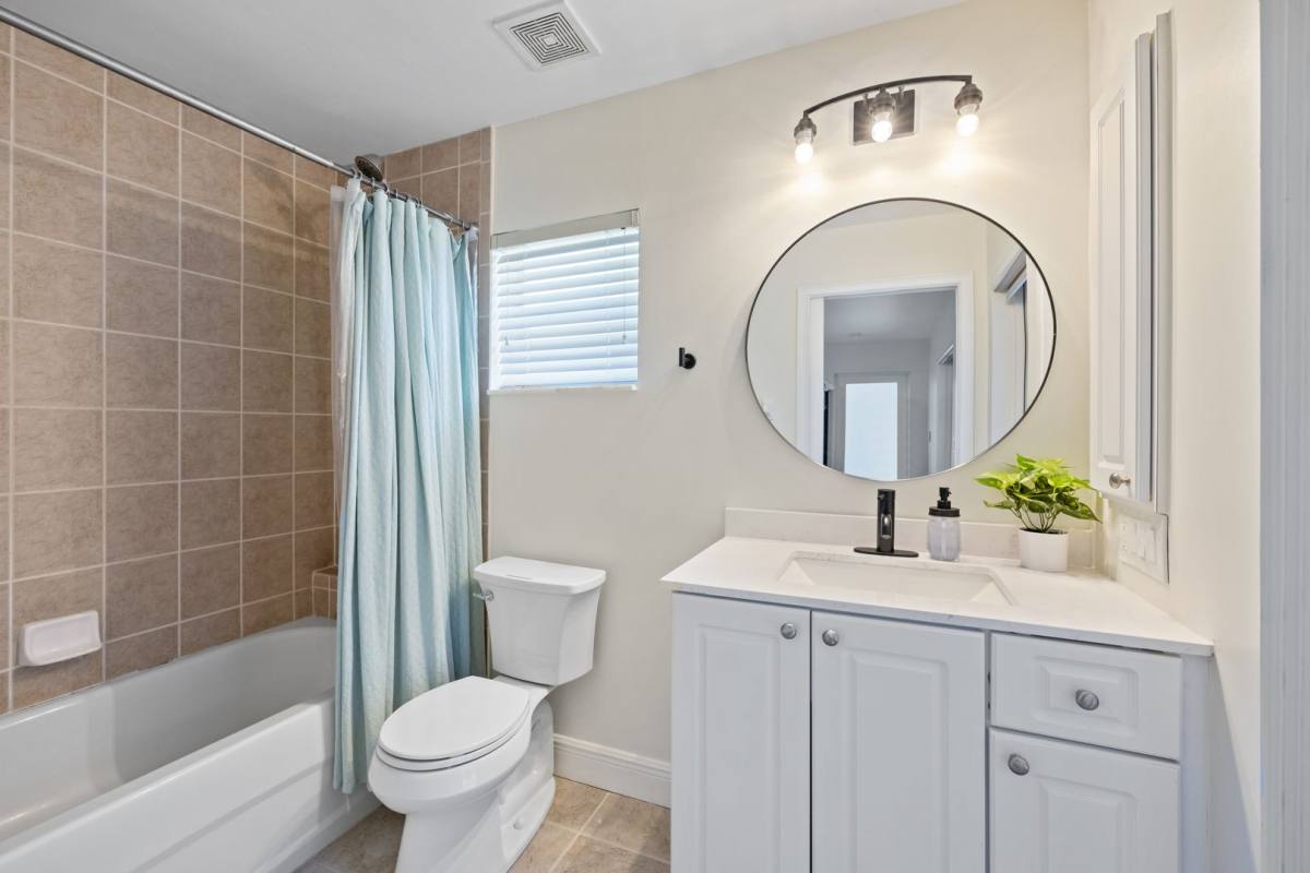House for rent at 2309 SW 27th St, Cape Coral, FL 33914