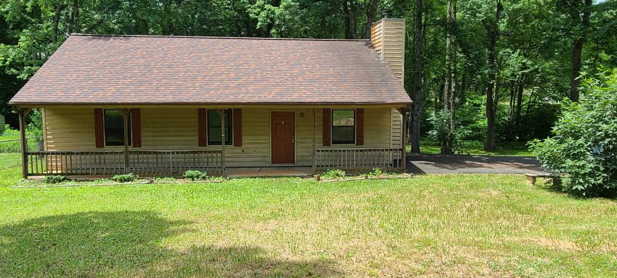 House for rent at 501 Jefferson Woods Dr, Forest, VA 24551