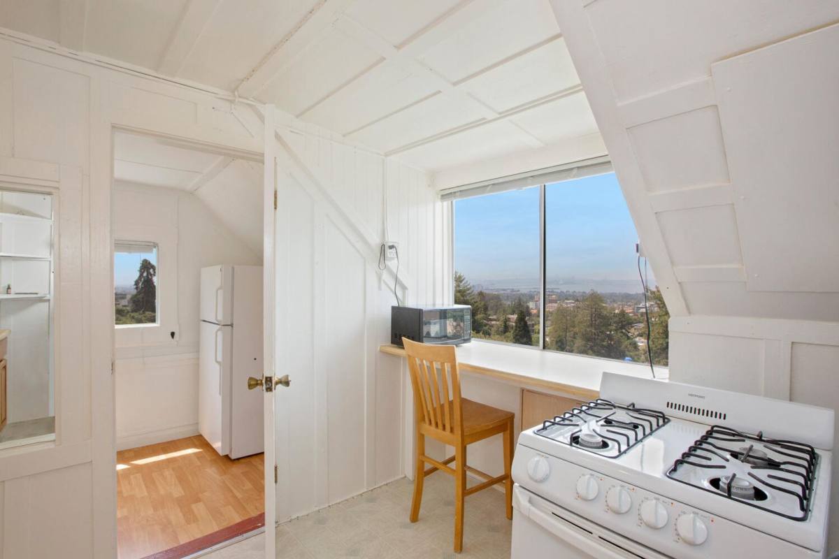 Apartment for rent at 2704 Virginia St, Berkeley, CA 94709