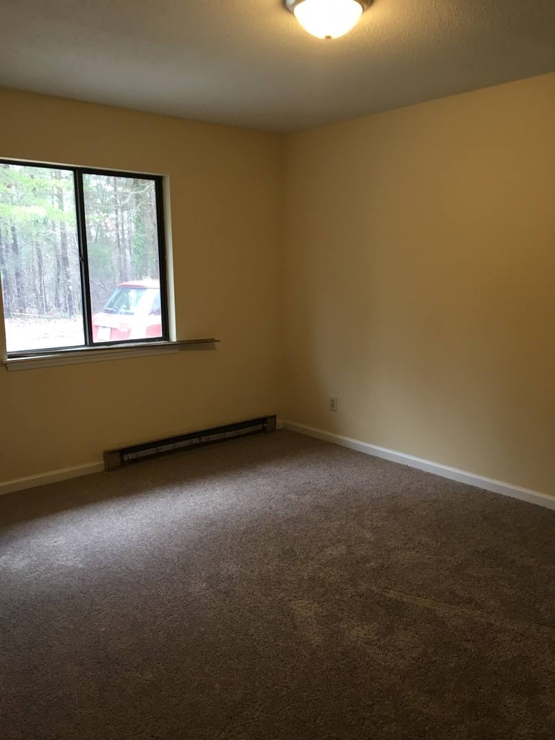Apartment for rent at 3016 Sherrill Ave, Jamestown, NC 27282