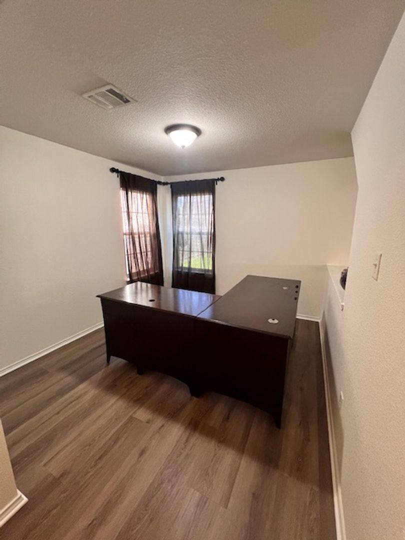 House for rent at 903 Grand Teton, Taylor, TX 76574