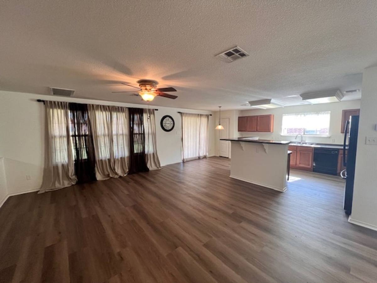 House for rent at 903 Grand Teton, Taylor, TX 76574