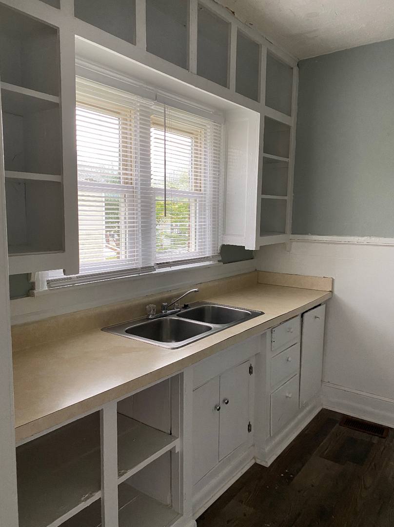 Apartment for rent at 703 S Kentucky Ave, Corbin, KY 40701