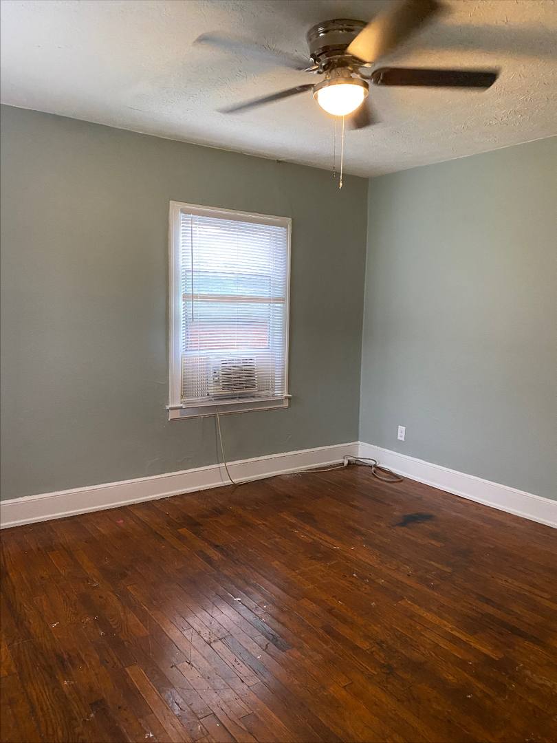 Apartment for rent at 703 S Kentucky Ave, Corbin, KY 40701