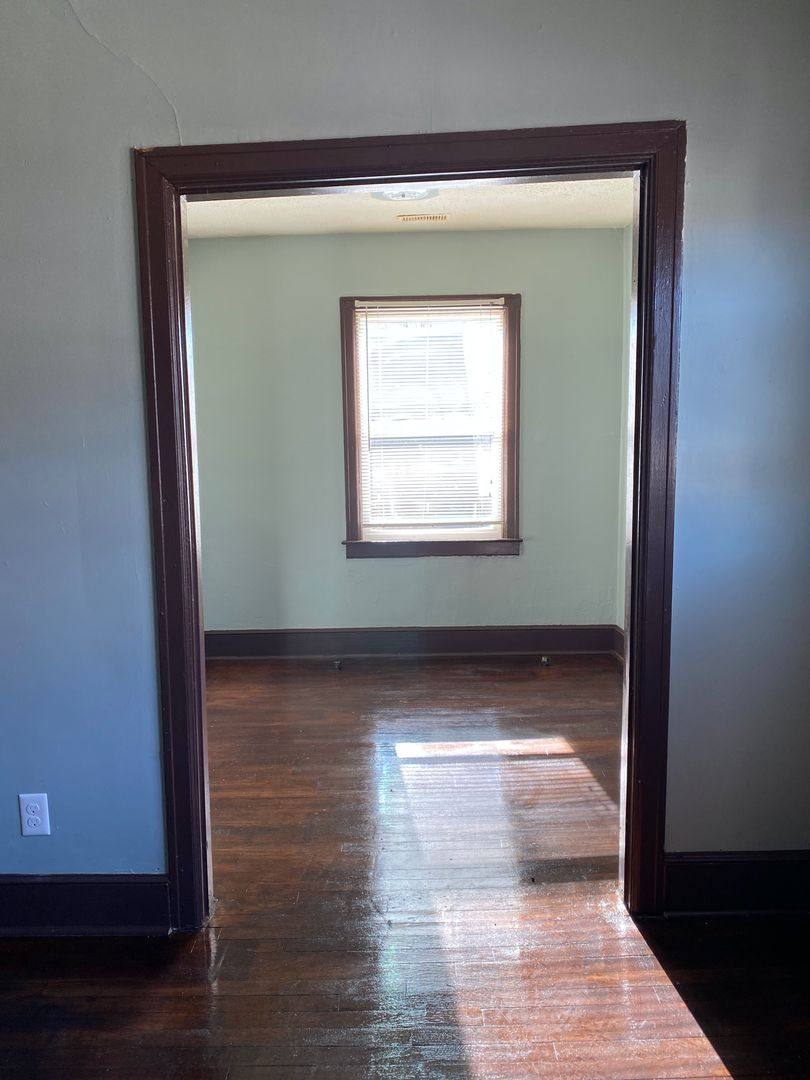 Apartment for rent at 703 S Kentucky Ave, Corbin, KY 40701