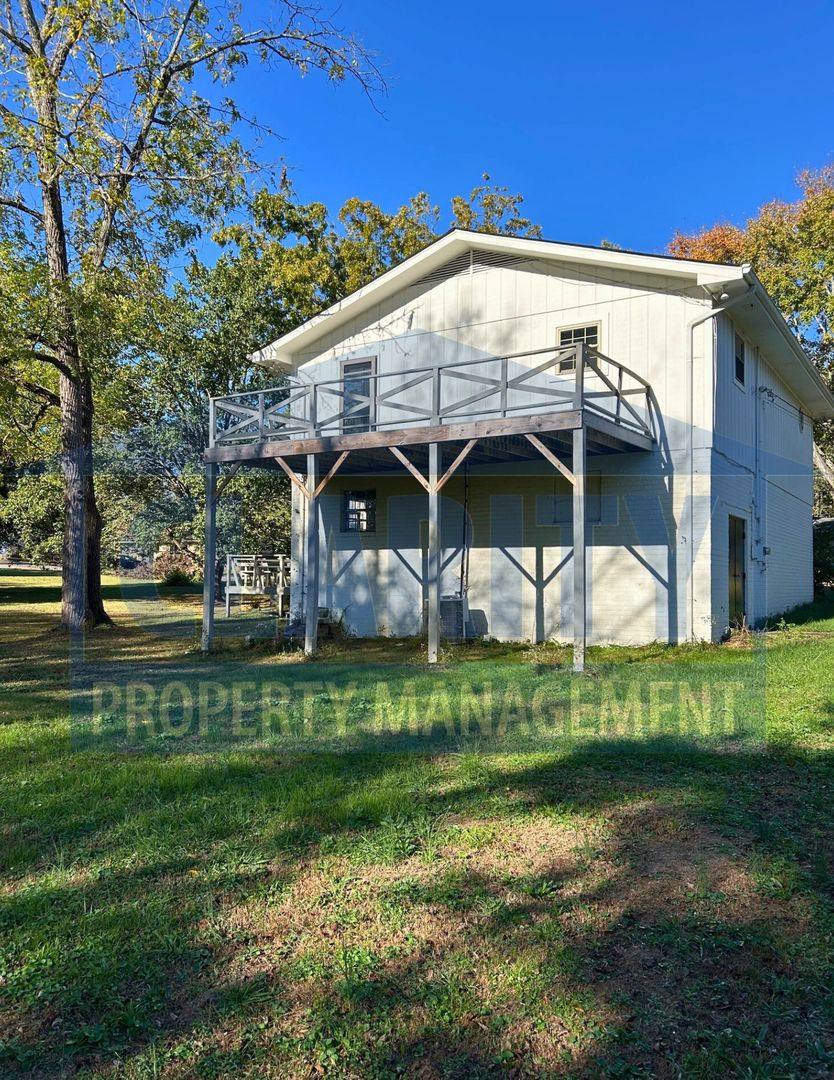 House for rent at 912 Fairmont Ave NW, Cleveland, TN 37311