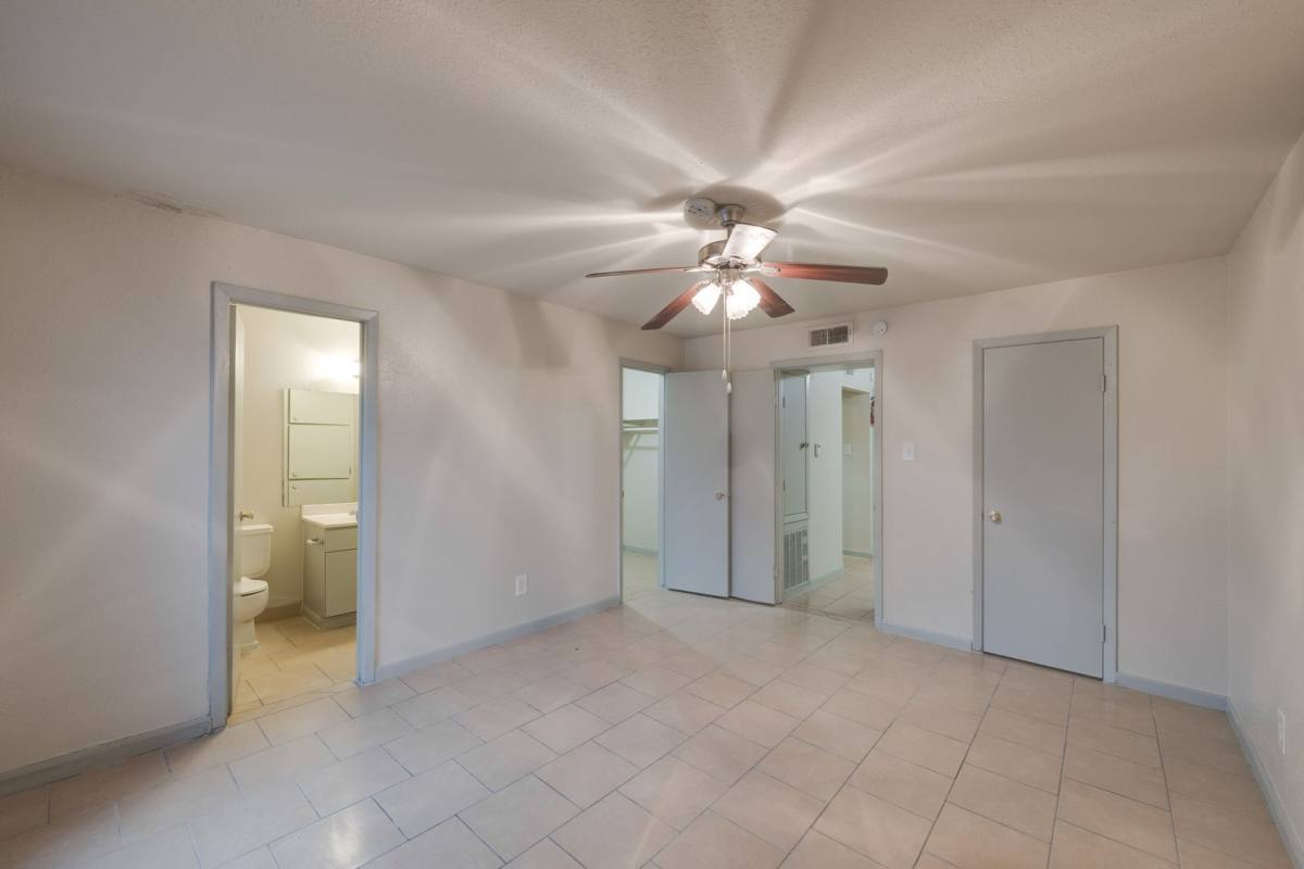 Apartment for rent at 6655 Dashwood & 6711 Atwell Dr, Houston, TX 77081