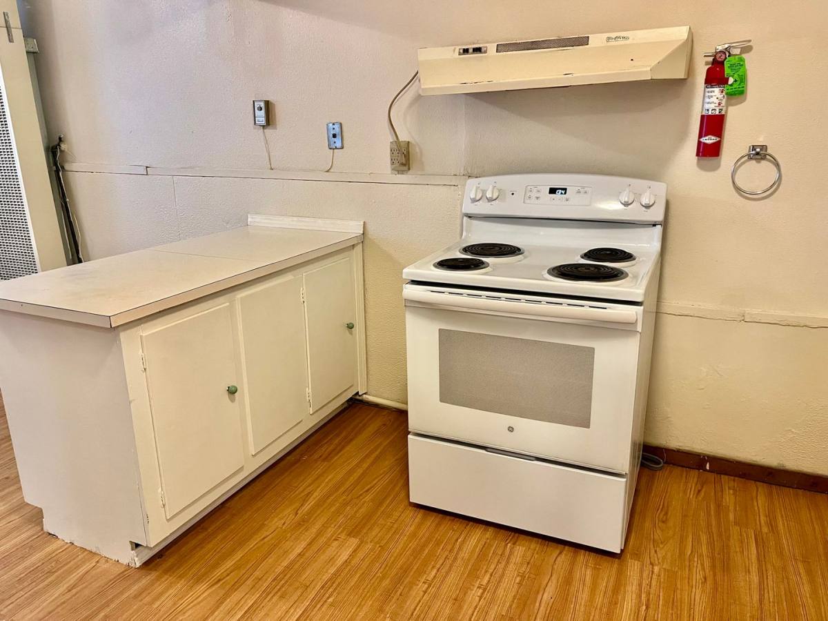 Apartment for rent at 1027 Mississippi St, Lawrence, KS 66044