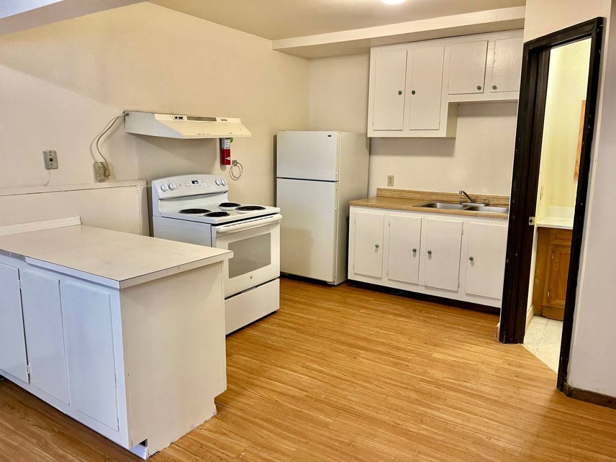 Apartment for rent at 1027 Mississippi St, Lawrence, KS 66044