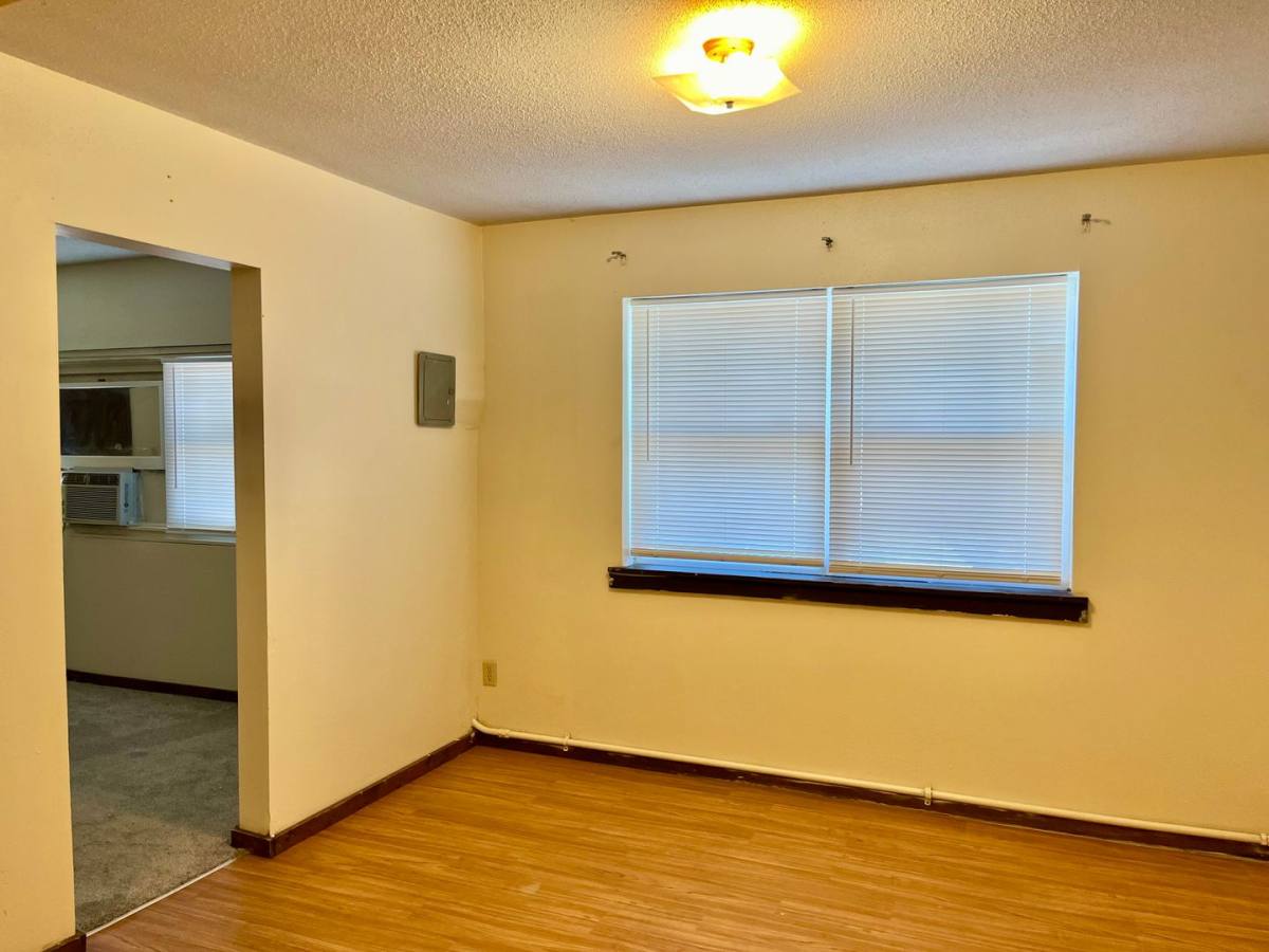 Apartment for rent at 1027 Mississippi St, Lawrence, KS 66044