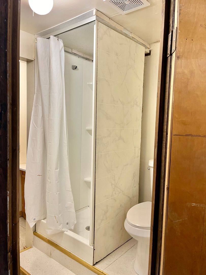 Apartment for rent at 1027 Mississippi St, Lawrence, KS 66044