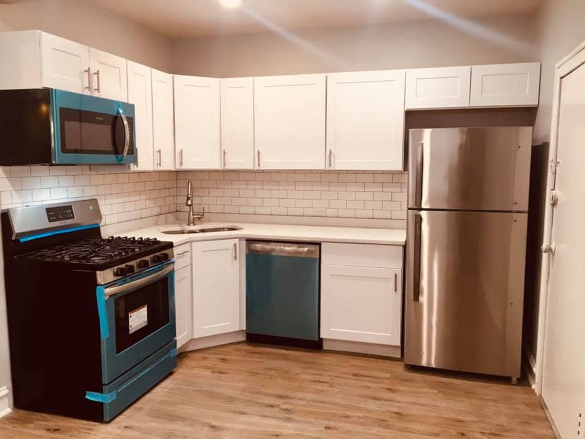 Apartment for rent at 2102 S Central Park Ave, Chicago, IL 60623