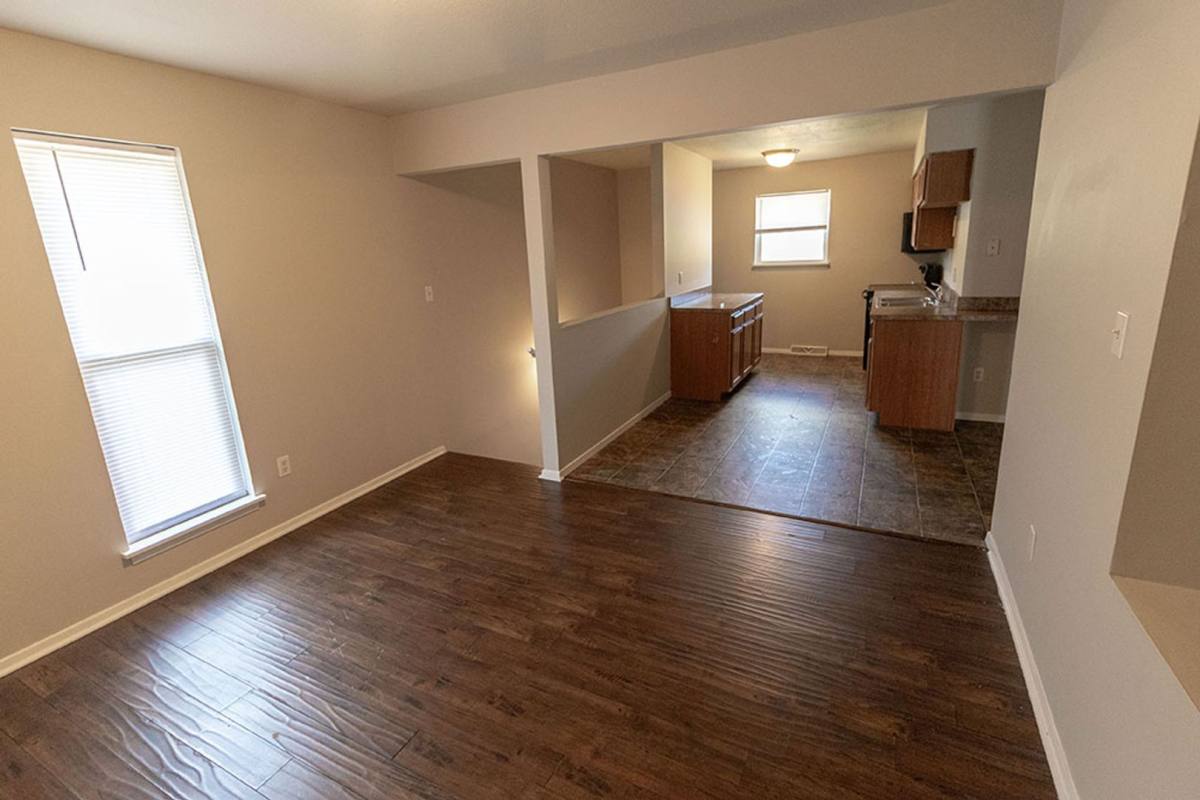 House for rent at 1011 W Ash St, Columbia, MO 65203