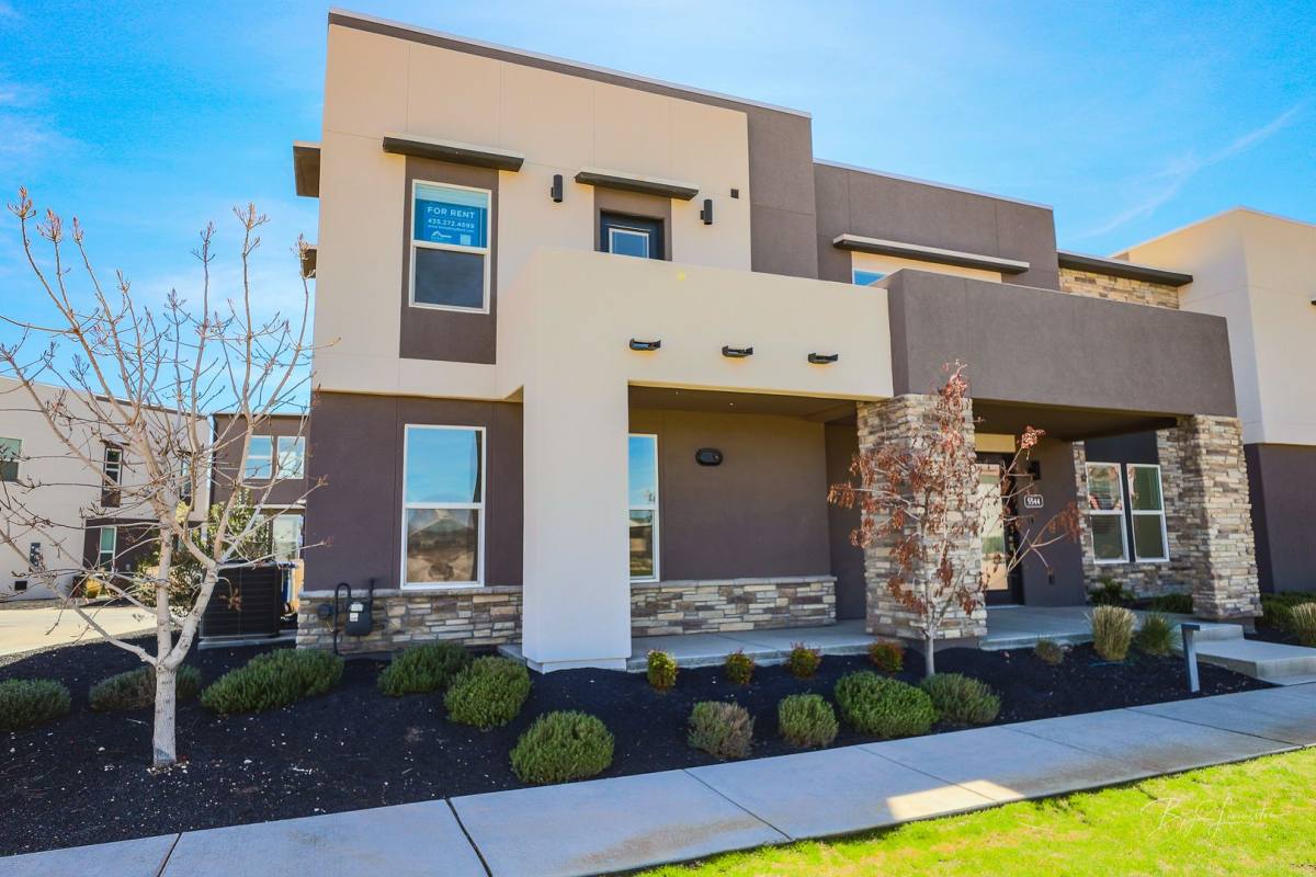 House for rent at 5544 S Ochre Lane, Saint George, UT 84790