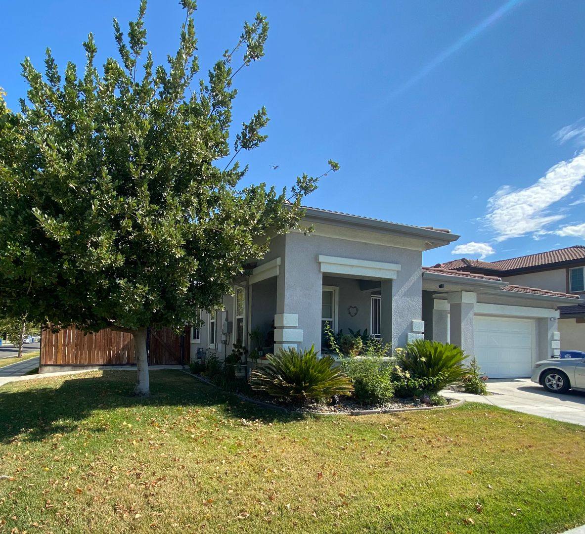 House for rent at 2306 N Rock Creek Dr, Los Banos, CA 93635