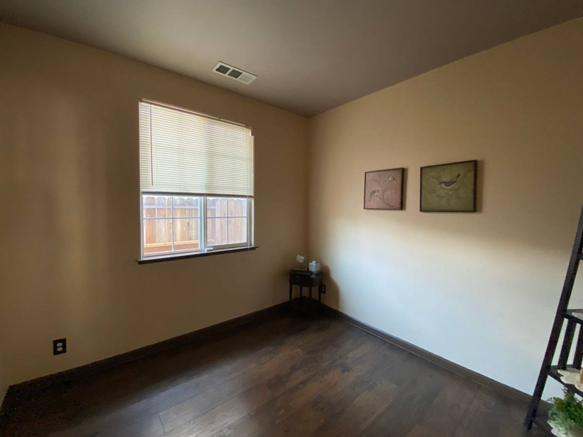House for rent at 2306 N Rock Creek Dr, Los Banos, CA 93635