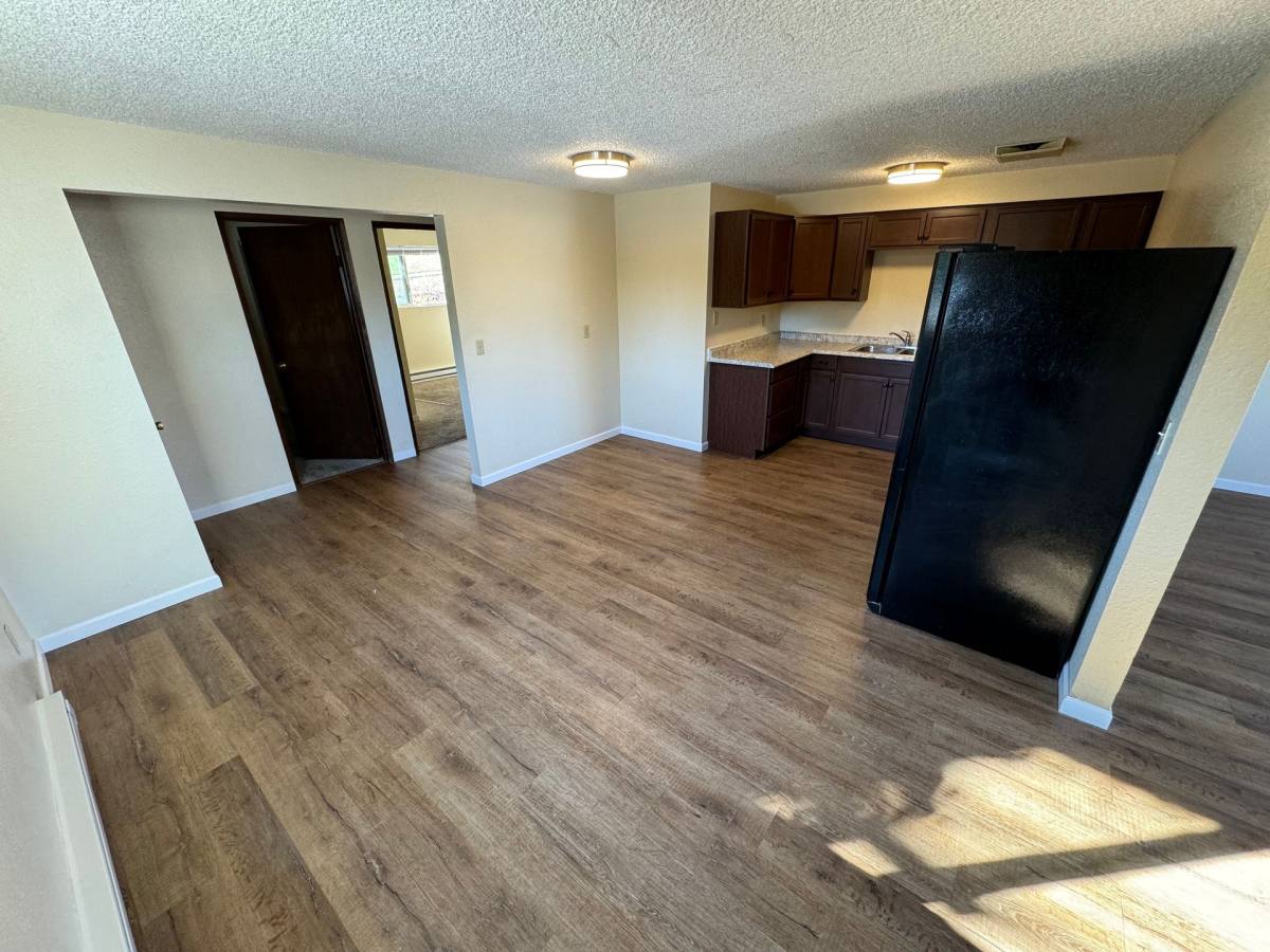 Apartment for rent at 1795 NW 2nd St, McMinnville, OR 97128