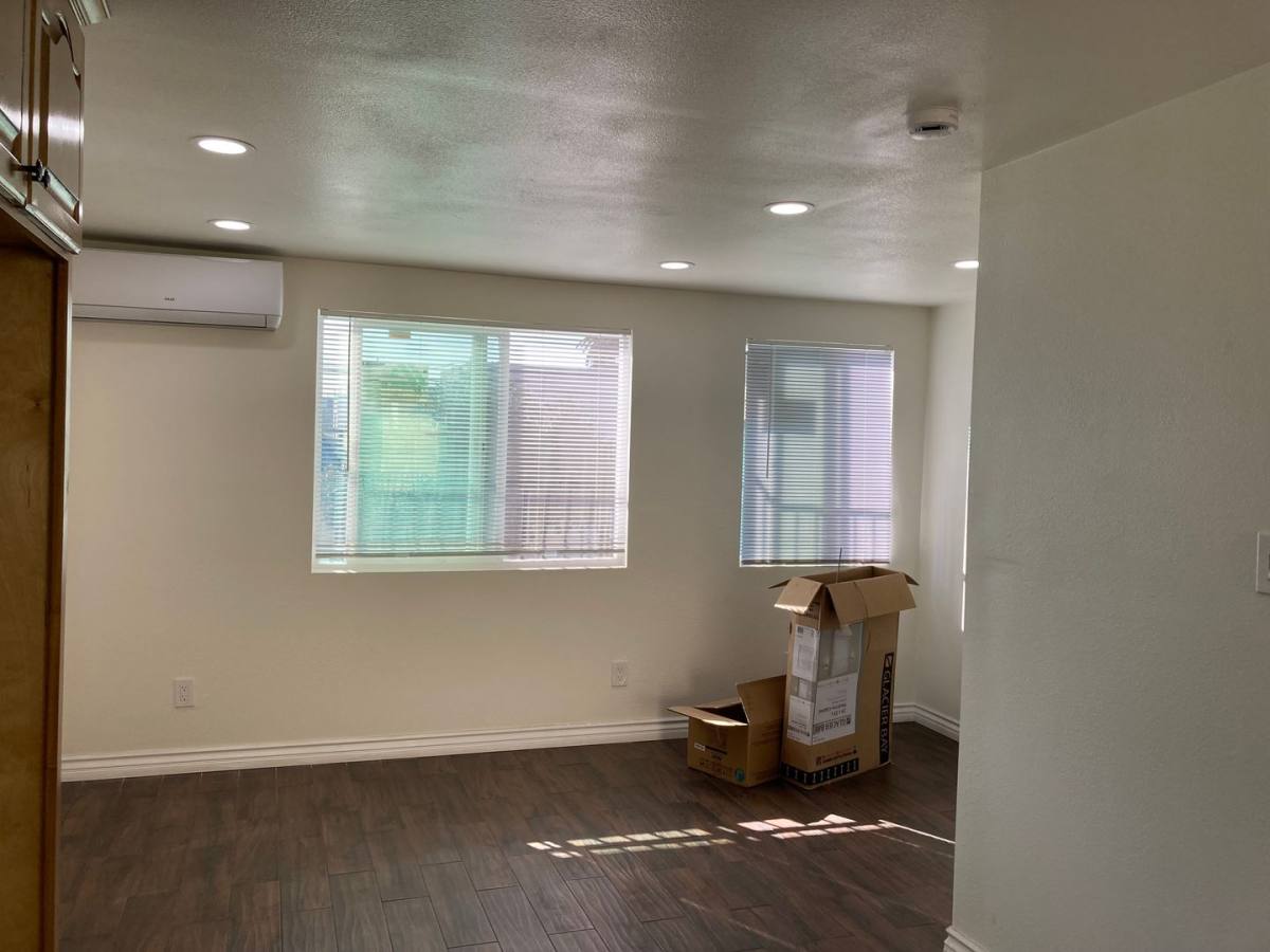 Apartment for rent at 1903 Henderson Ave, Long Beach, CA 90806