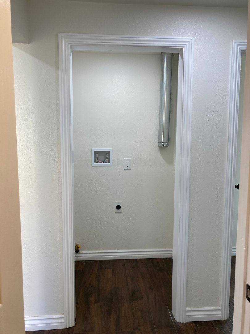 Apartment for rent at 1903 Henderson Ave, Long Beach, CA 90806