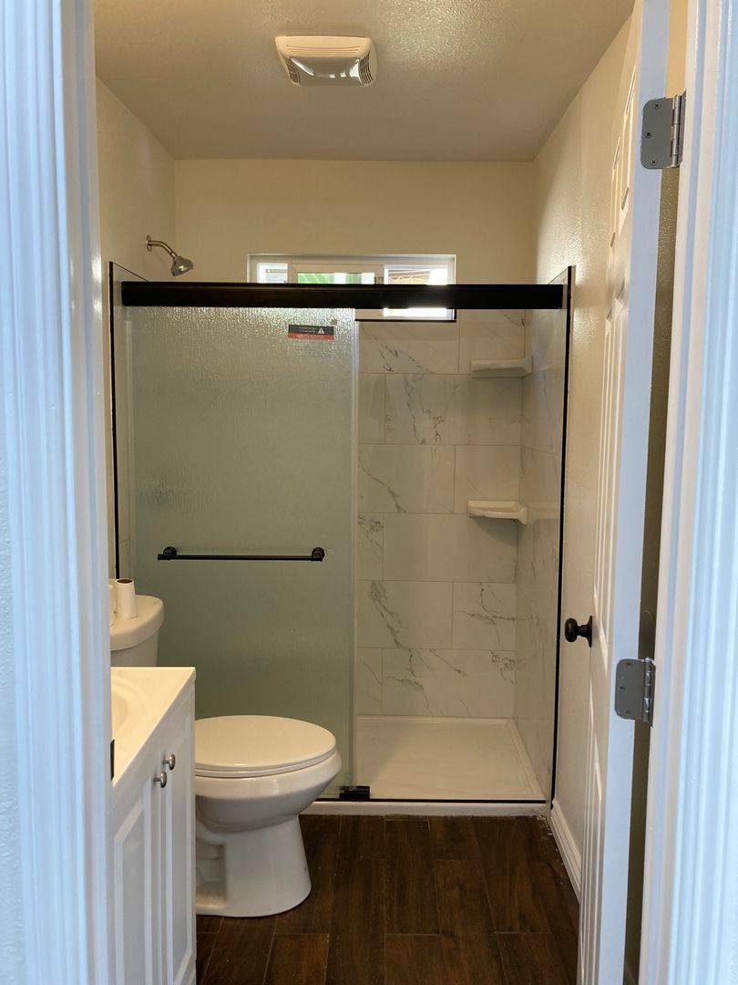 Apartment for rent at 1903 Henderson Ave, Long Beach, CA 90806