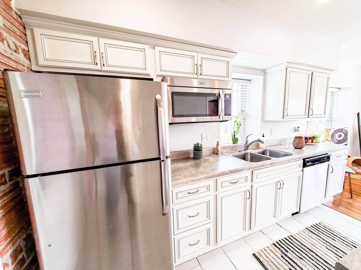 Apartment for rent at 528 S 29th St, Omaha, NE 68105