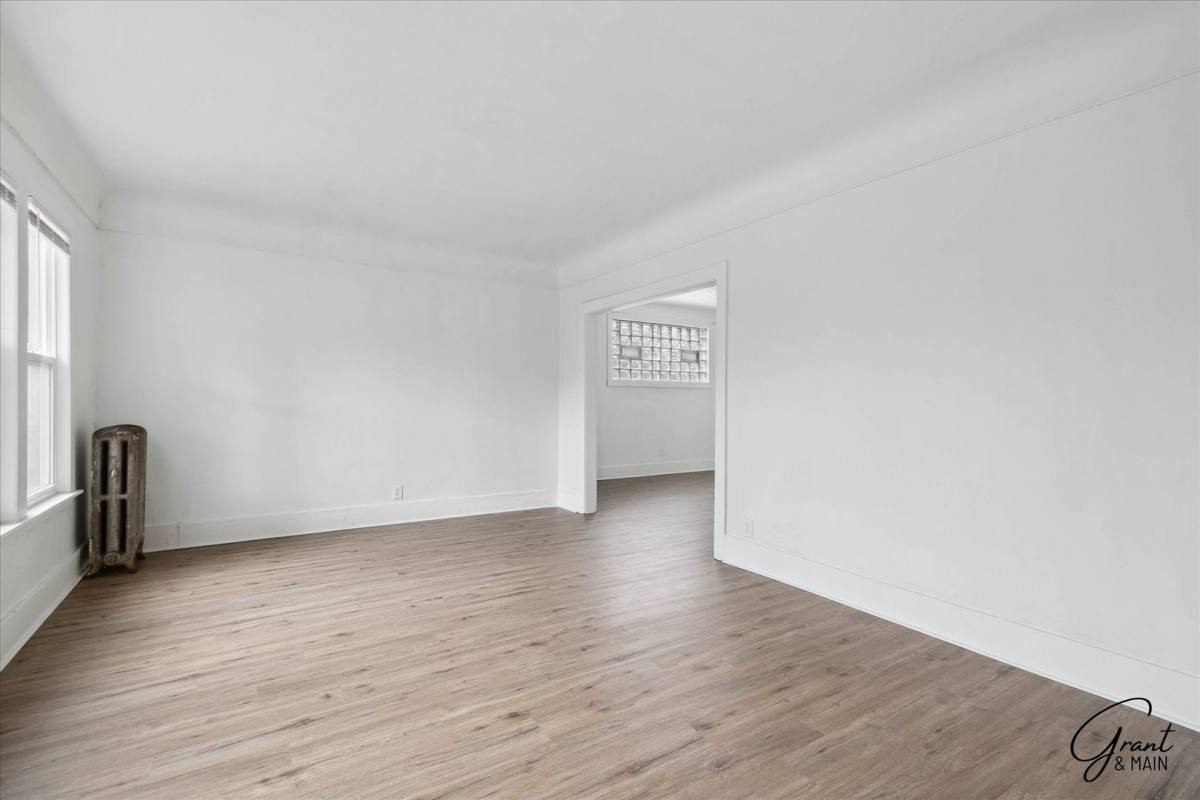 Apartment for rent at 2433 Pasadena St, Detroit, MI 48238
