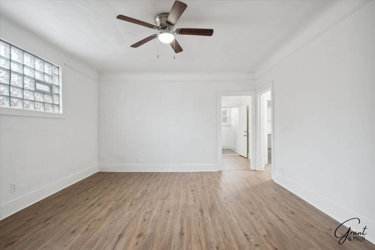 Apartment for rent at 2433 Pasadena St, Detroit, MI 48238