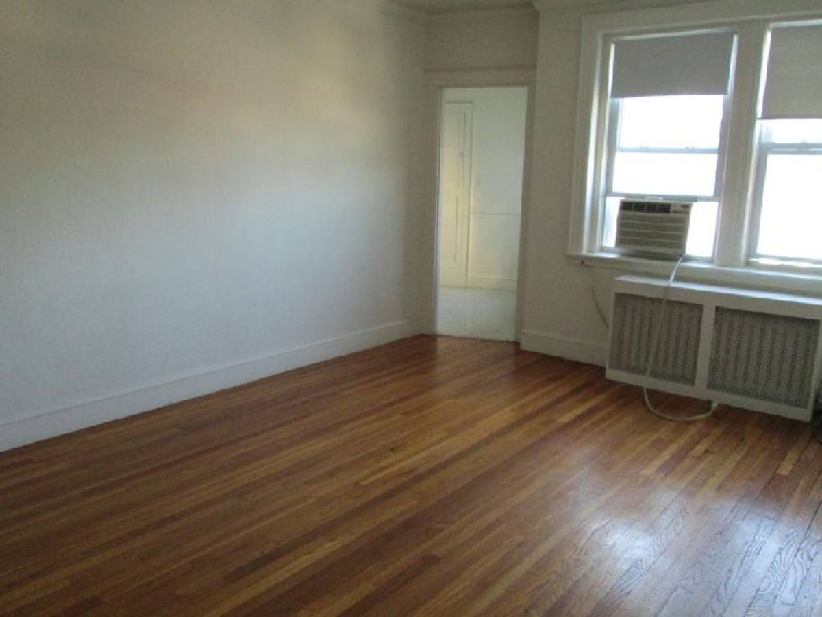 Apartment for rent at 2045 Commonwealth Ave #406, Brighton, MA 02135