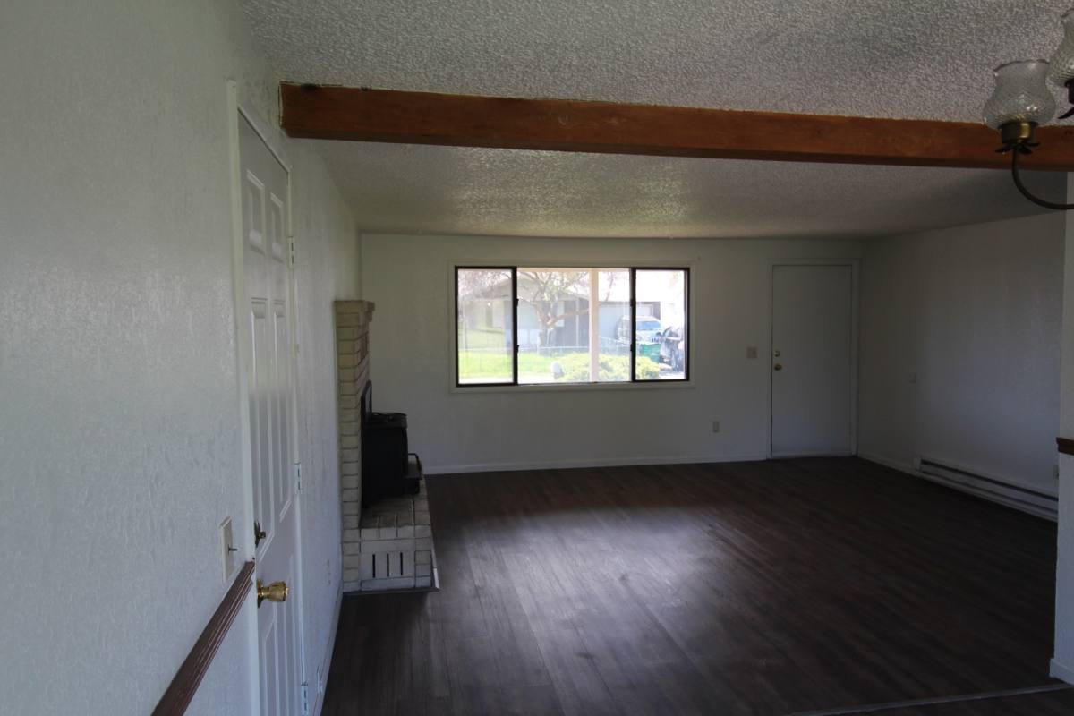 House for rent at 4831 Darwin Place, Klamath Falls, OR 97603
