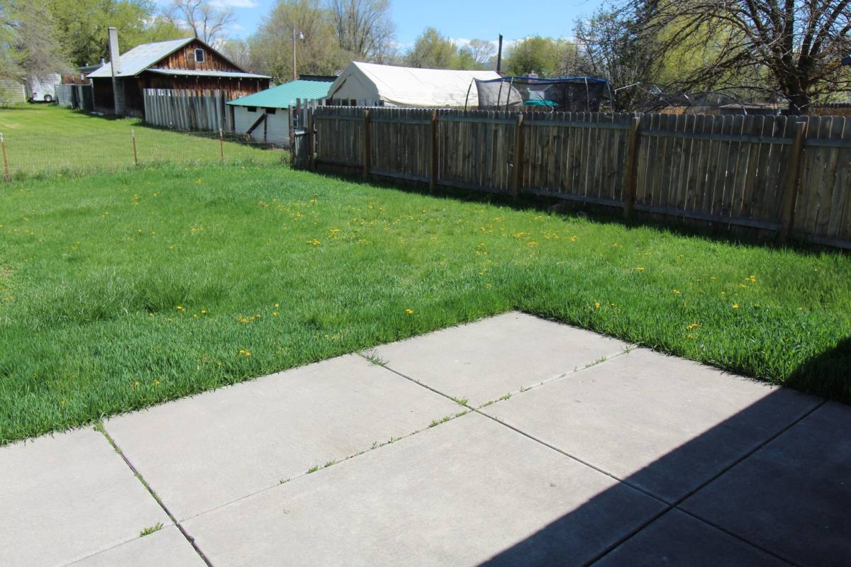 House for rent at 4831 Darwin Place, Klamath Falls, OR 97603