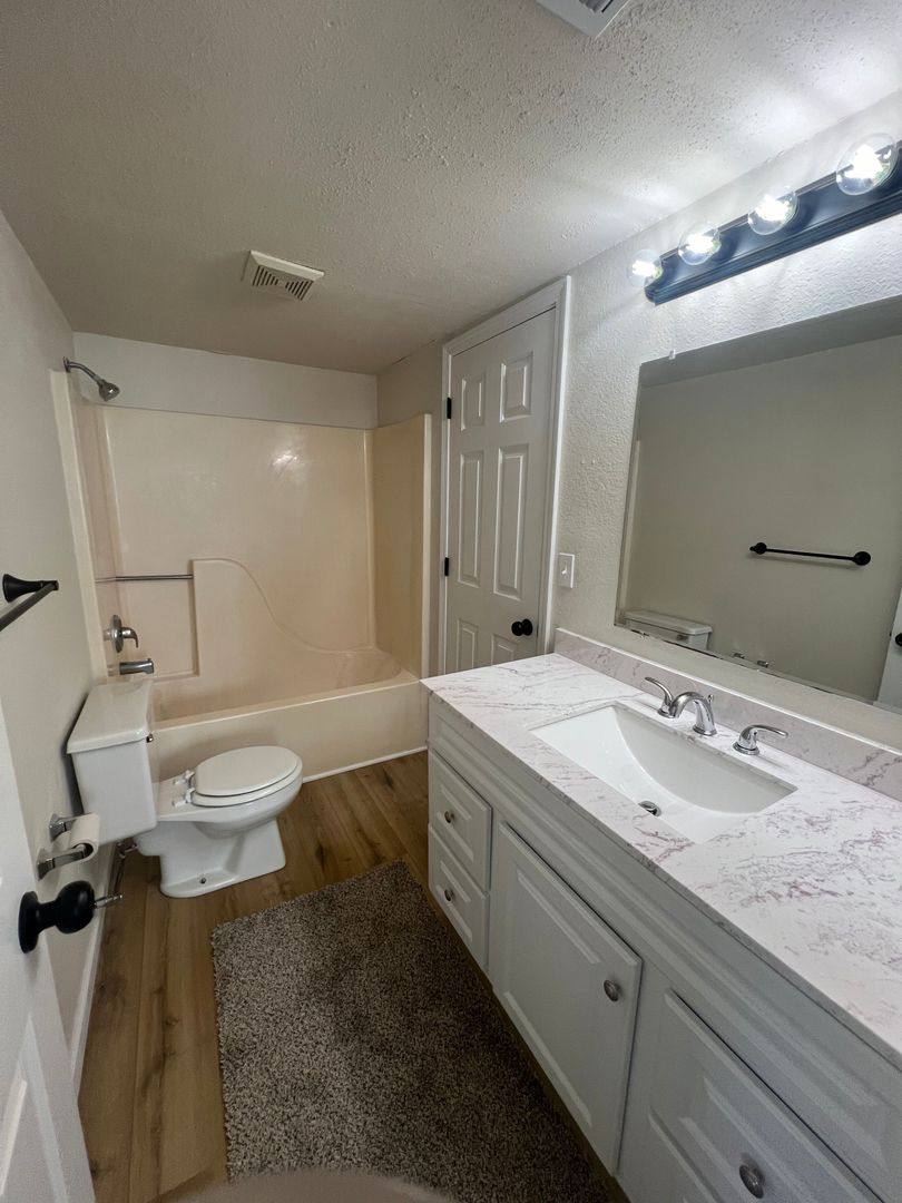 Apartment for rent at 2509 -2511 Carnation Dr, Columbia, MO 65202