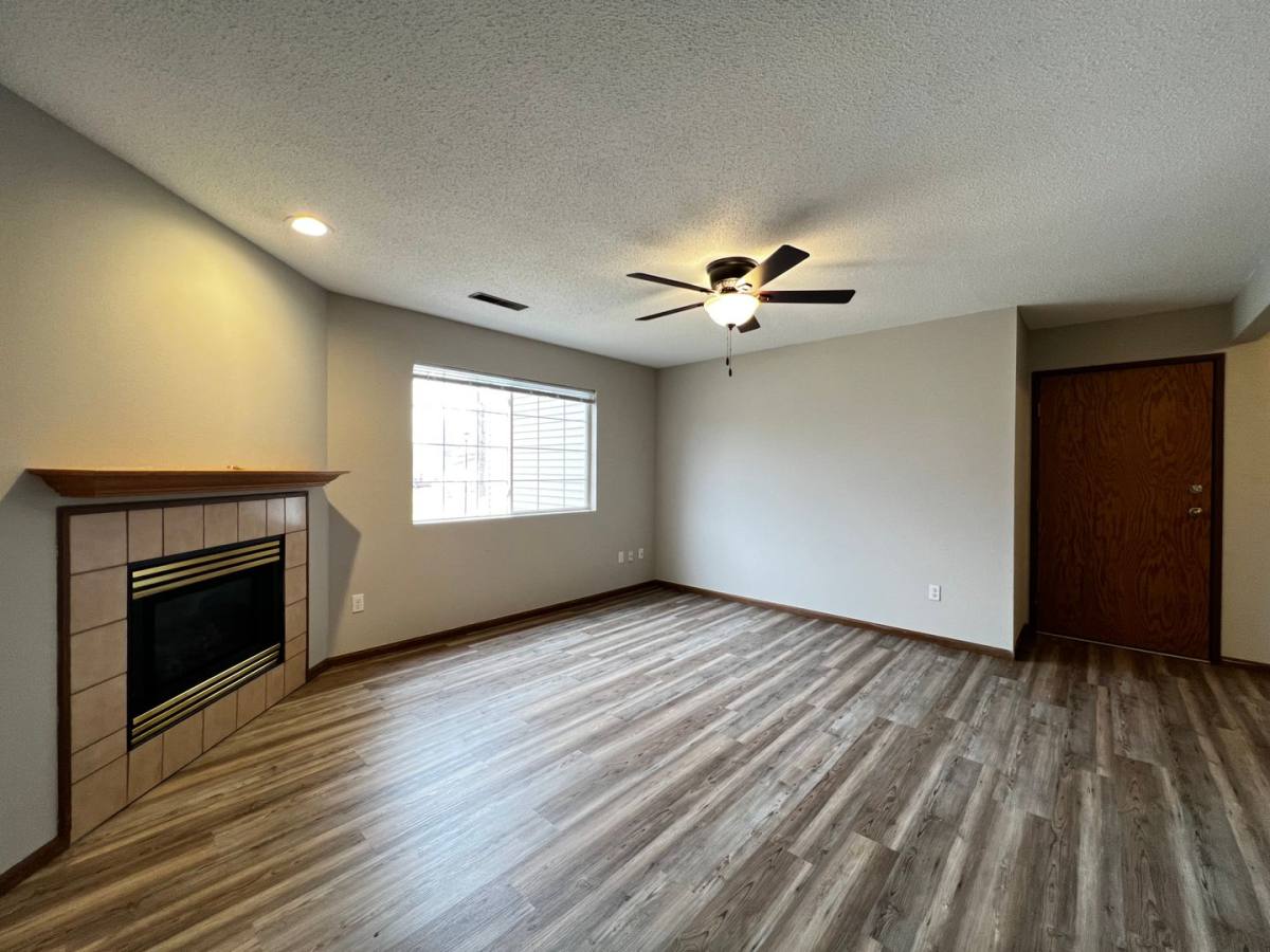Condo for rent at 150 Elm Ridge Dr, North Liberty, IA 52317